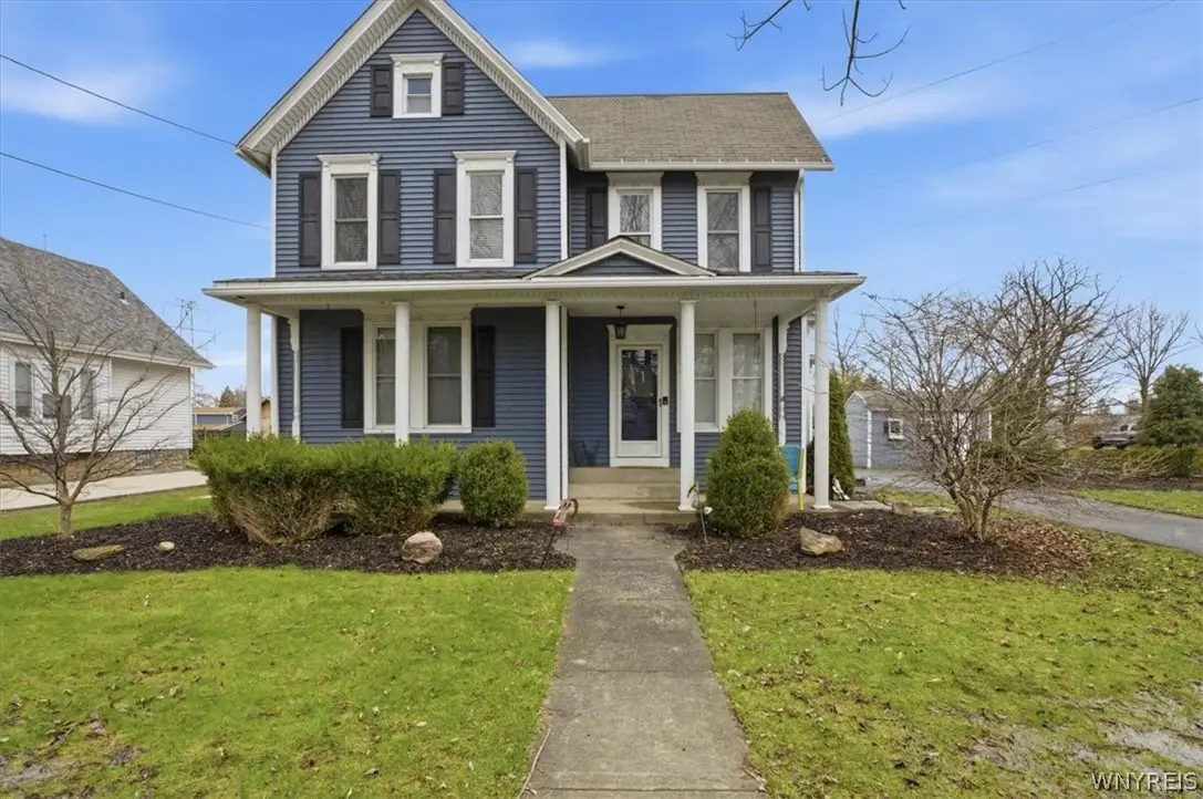 9918 Cayuga Drive, Niagara Falls, NY 14304 - #1