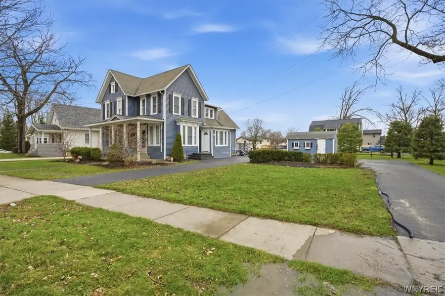 9918 Cayuga Drive, Niagara Falls, NY 14304 - #3