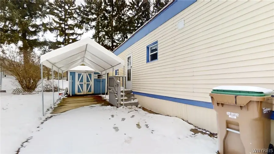 37 Jenny Court, Cheektowaga, NY 14225 - #3