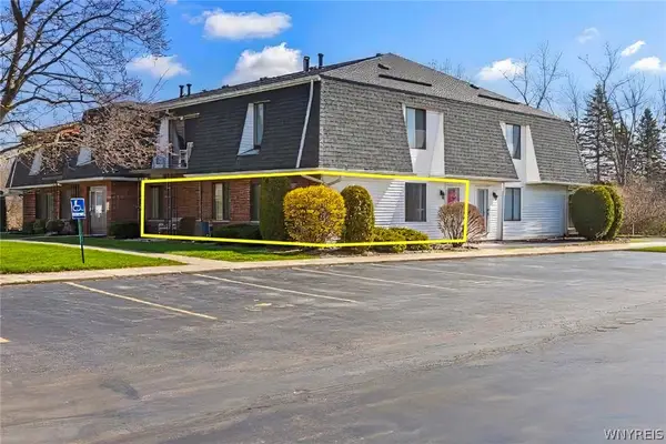 73A Foxberry Drive, Getzville, NY 14068