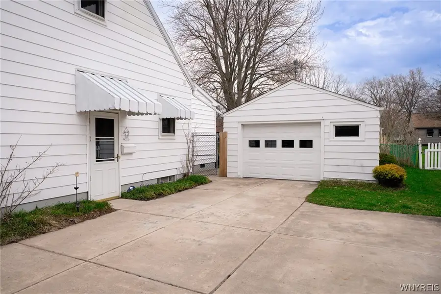 1609 Moll Street, North Tonawanda, NY 14120 - #3