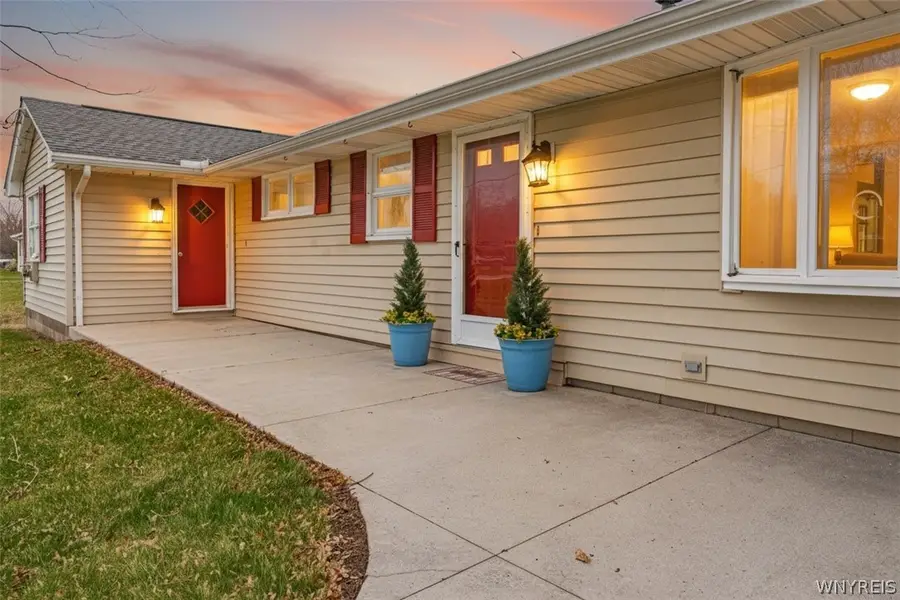 1693 W Creek Road, Burt, NY 14028 - #3