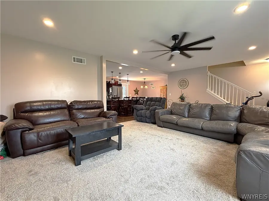 6455 Salt Road, Clarence, NY 14031 - #3