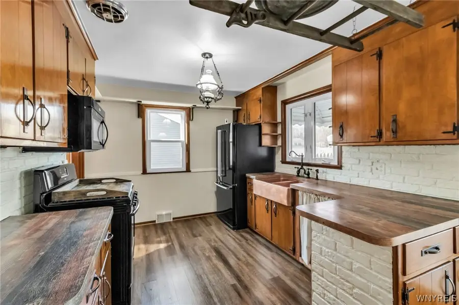 1316 Moll Street, North Tonawanda, NY 14120 - #2