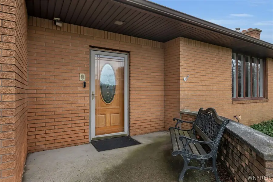 21 Barlow Avenue, Buffalo, NY 14218 - #3