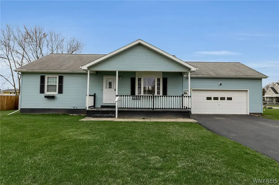 4555 Chester Avenue, Niagara Falls, NY 14305 - #2