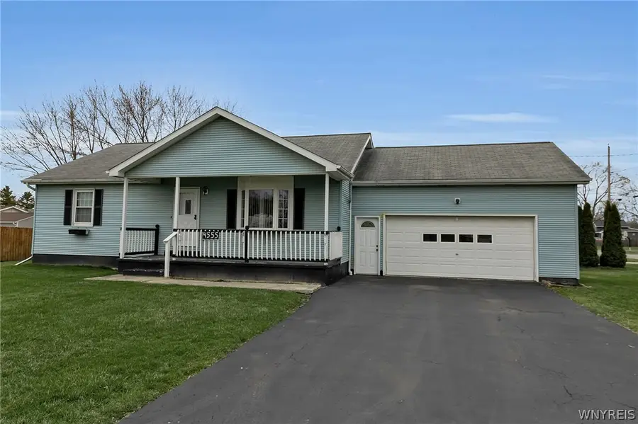 4555 Chester Avenue, Niagara Falls, NY 14305 - #3