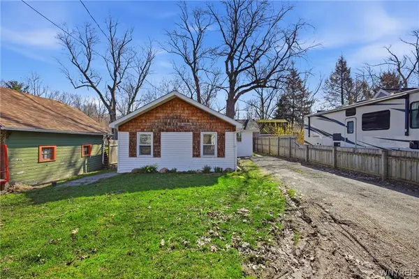 8597 Florence Avenue, Angola, NY 14006