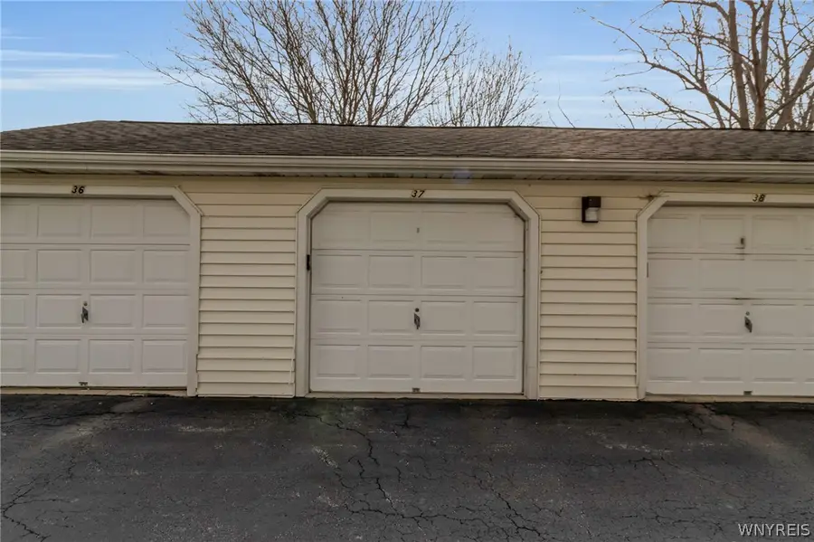 4617 Chestnut Ridge Road #F, Buffalo, NY 14228 - #3