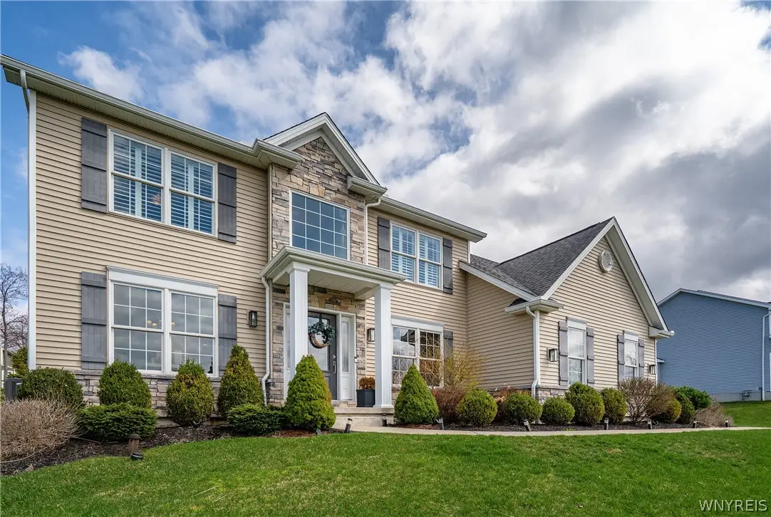 89 Arrowood Lane, Orchard Park, NY 14127 - #1