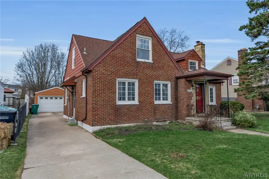 3040 Madison Avenue, Niagara Falls, NY 14305 - #2