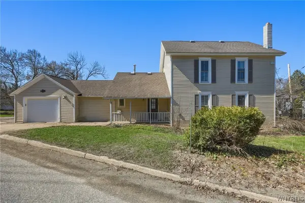 66 Canada Street, Holland, NY 14080