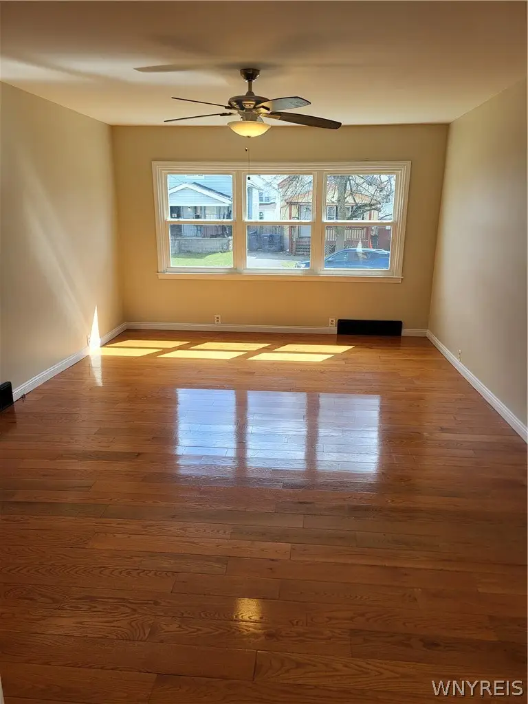 516 Dartmouth Avenue, Buffalo, NY 14215 - #3