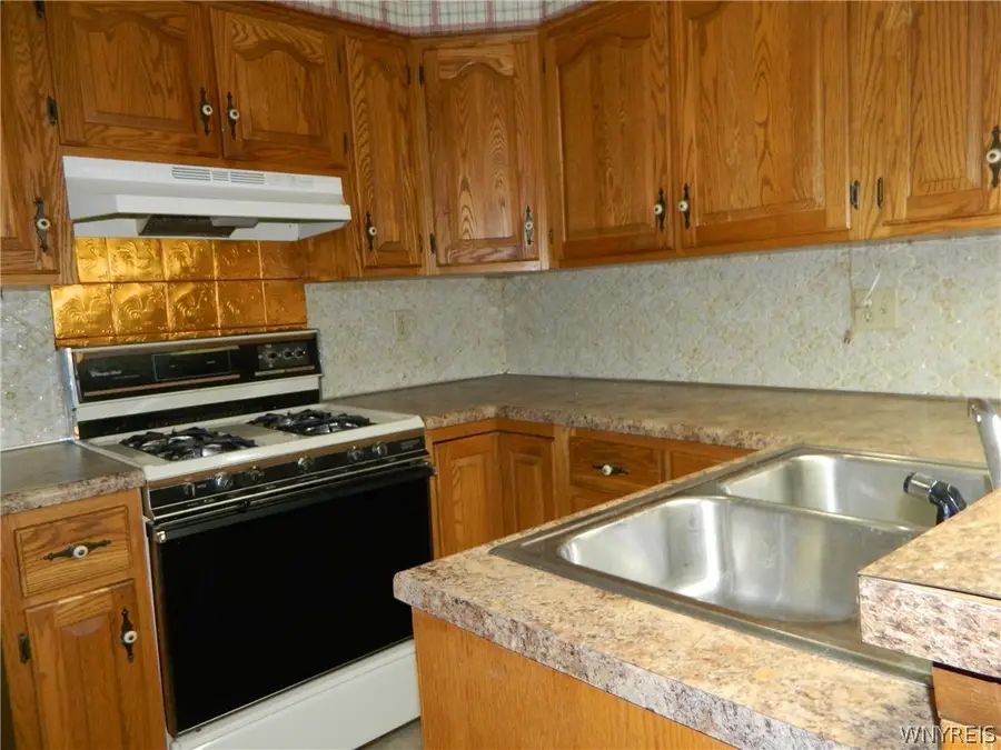 17 Randy Way, Buffalo, NY 14227 - #2