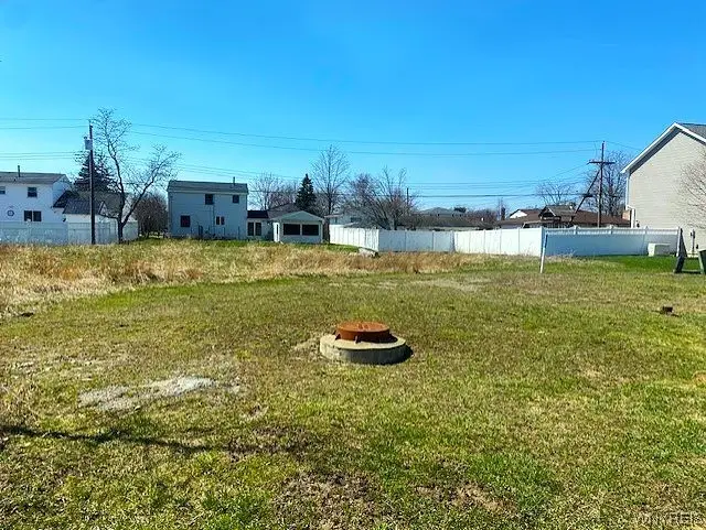 4 John Alex Drive, West Seneca, NY 14224 - #1