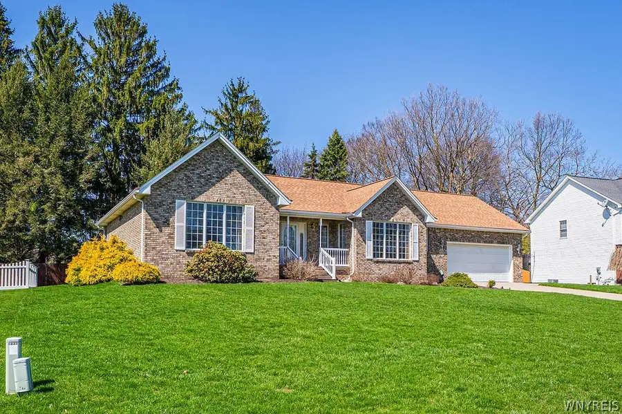 5532 Twilight Lane, Lockport, NY 14094 - #2