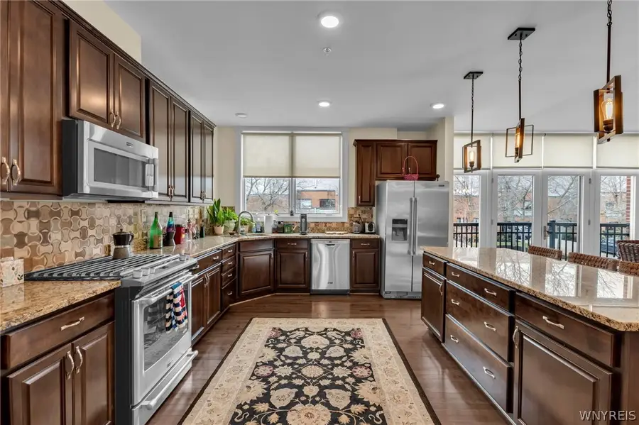 47 Ojibwa Circle, Buffalo, NY 14202 - #2