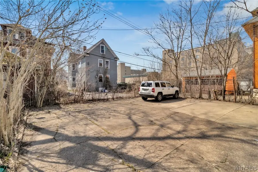 97 Eastwood Place, Buffalo, NY 14208 - #3