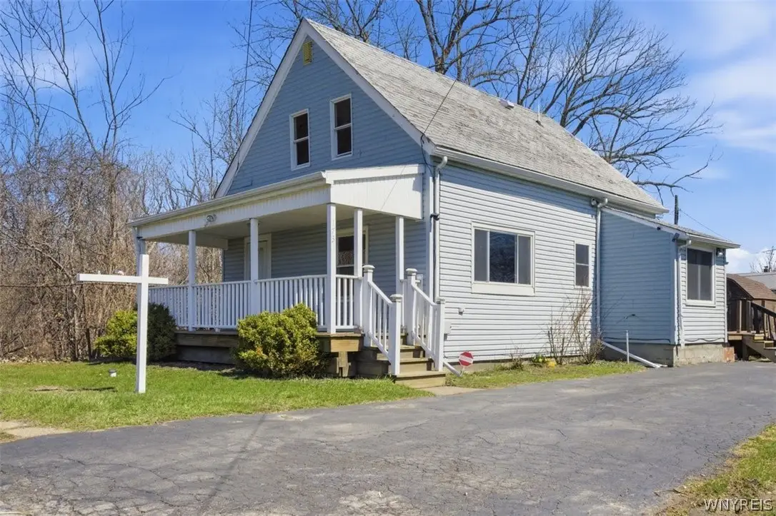 173 Girard Avenue, Cheektowaga, NY 14227 - #1