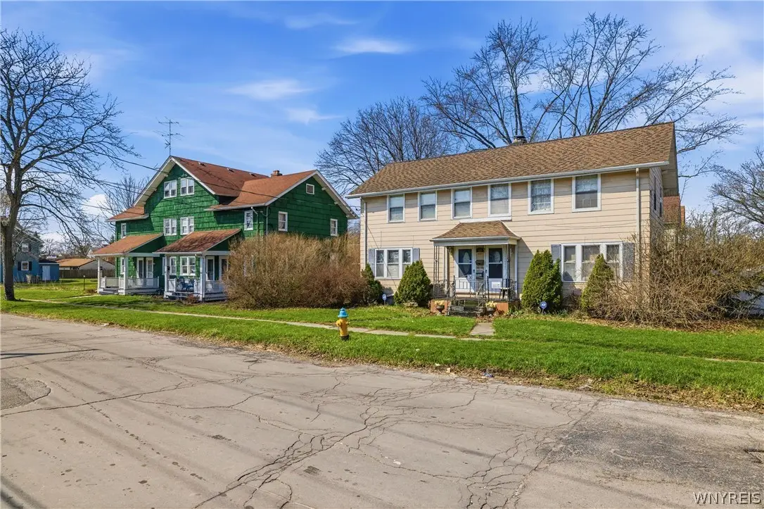 552 24th Street, Niagara Falls, NY 14301 - #1