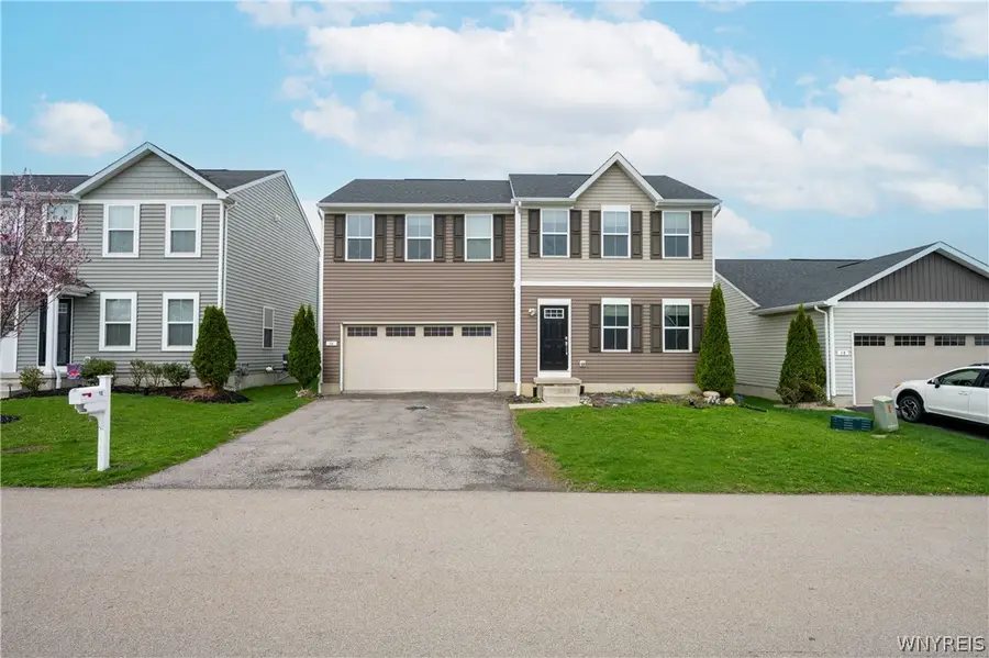 16 Stelle Street, Hamburg, NY 14075 - #2