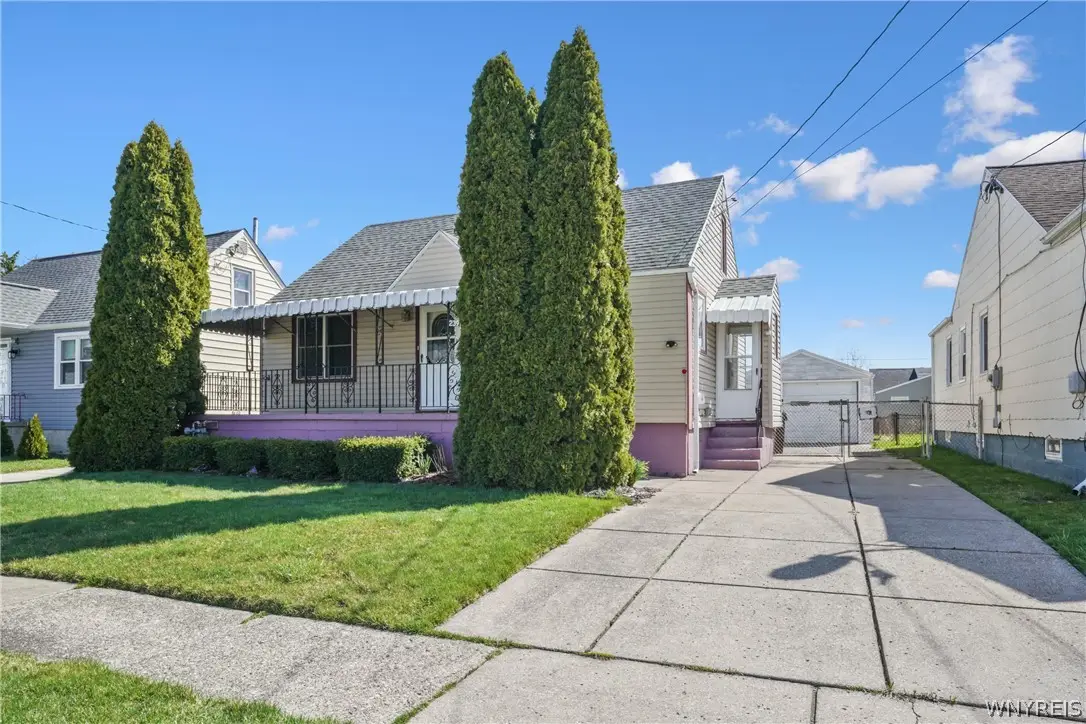 239 Curtiss Street, Buffalo, NY 14212 - #1