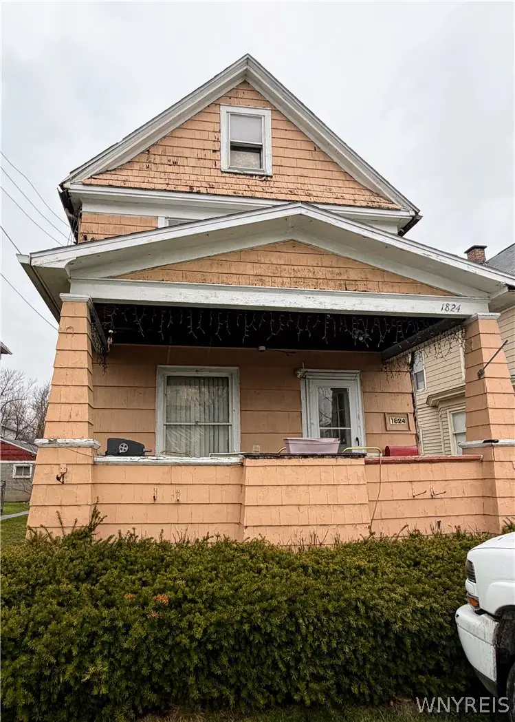 1824 Pierce Avenue, Niagara Falls, NY 14301 - #1
