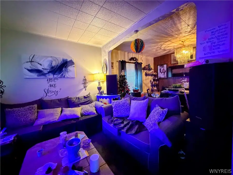 1824 Pierce Avenue, Niagara Falls, NY 14301 - #2