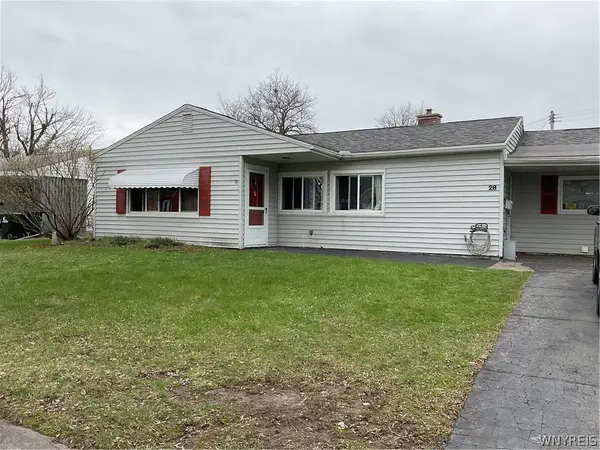 28 Nicholas Drive N, Tonawanda, NY 14150