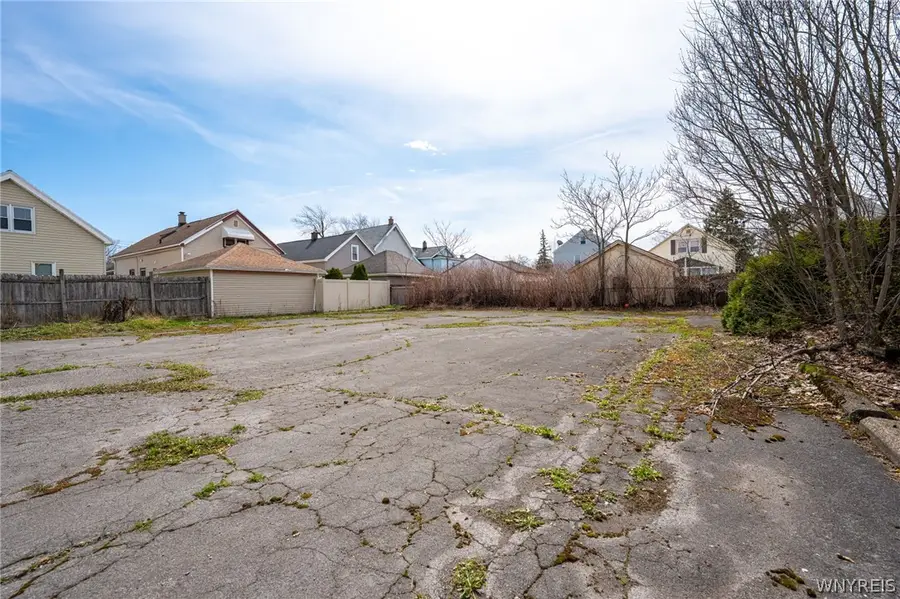 47 Dunlop Avenue, Buffalo, NY 14215 - #3