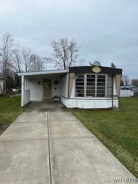 110 Bush Gardens, Marilla, NY 14004