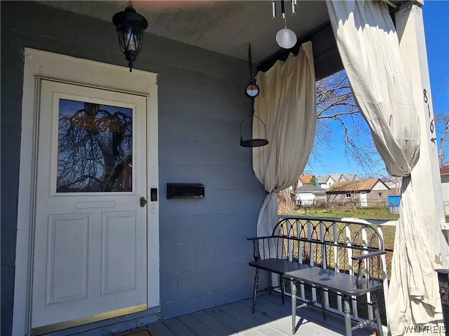 816 20th Street, Niagara Falls, NY 14301 - #2