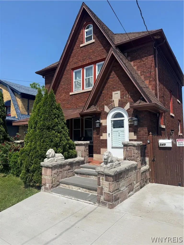 549 15th Street, Niagara Falls, NY 14301 - #2