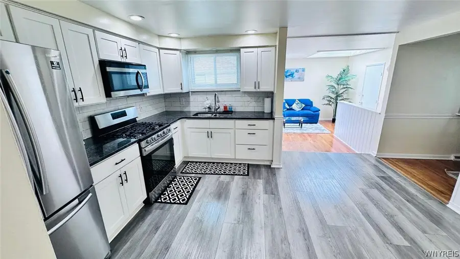 85 Fairoaks Lane, Buffalo, NY 14227 - #3