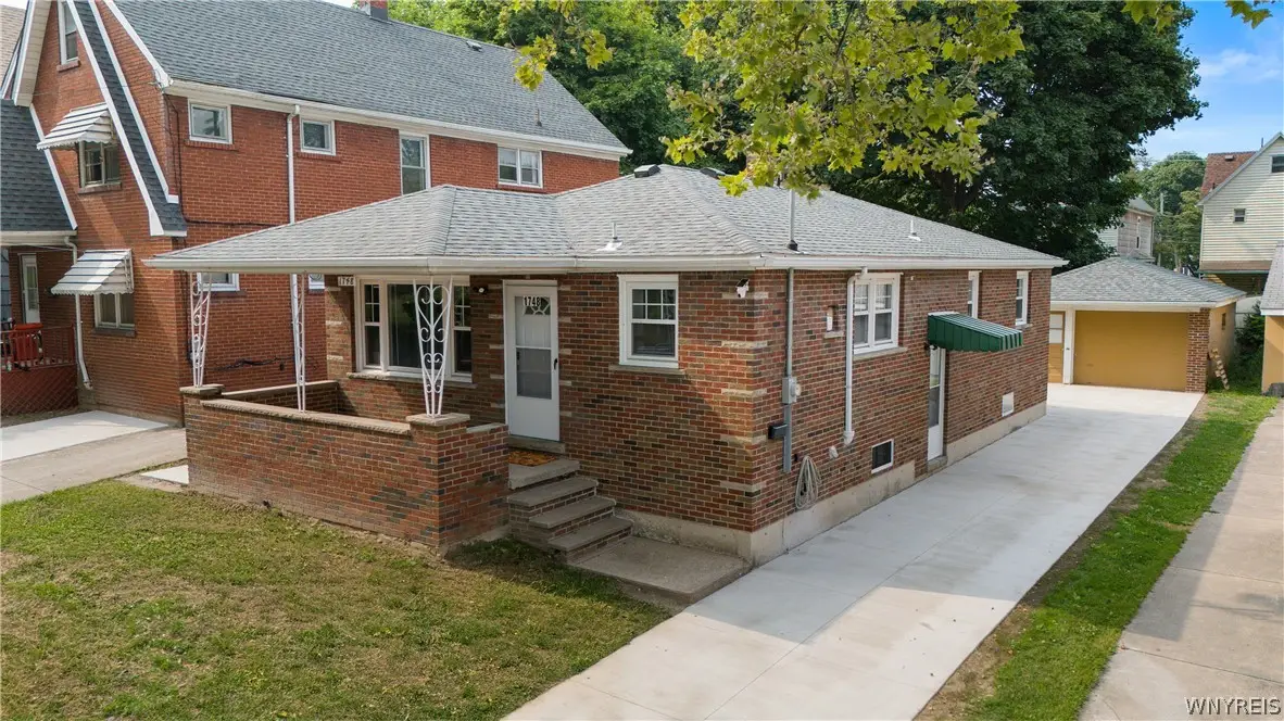 1748 Welch Avenue, Niagara Falls, NY 14303 - #1