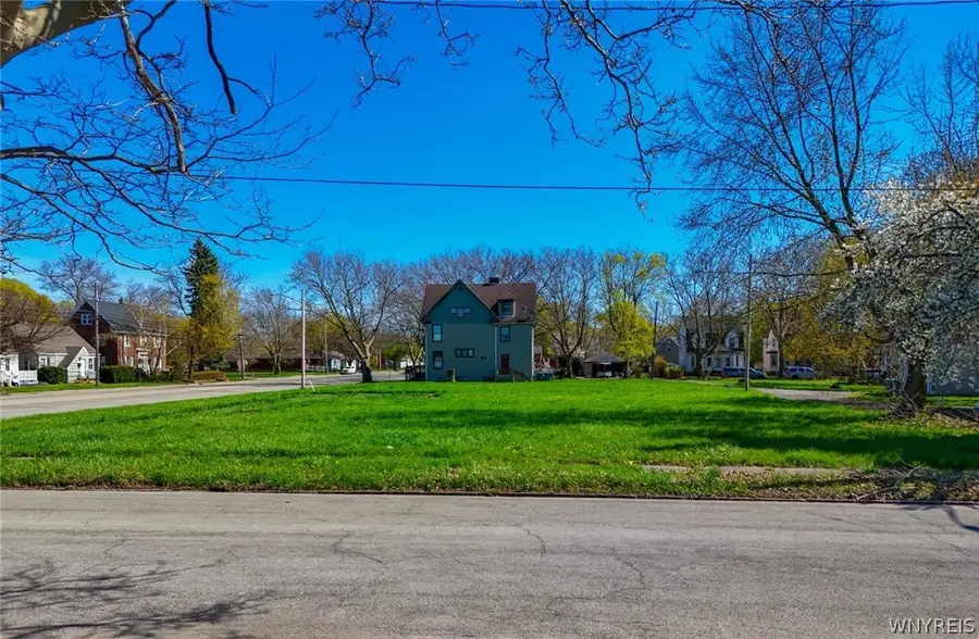 39 Hyde Park Boulevard, Niagara Falls, NY 14303 - #2
