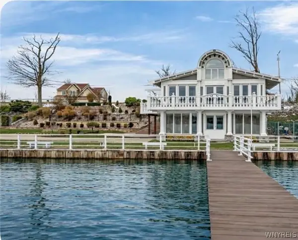 2039 E River Road, Grand Island, NY 14072