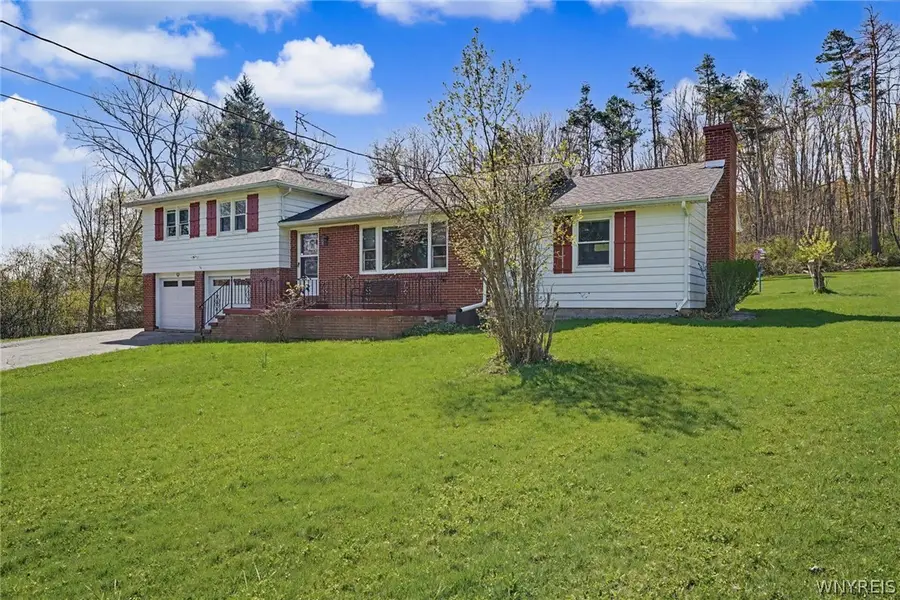 1599 Hubbard Road, East Aurora, NY 14052 - #2