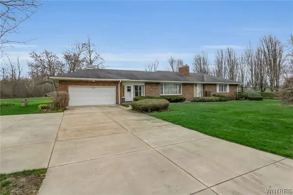 5153 Lake Shore Road, Hamburg, NY 14075