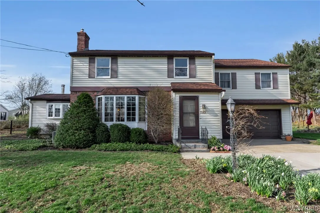 7163 Combs Drive, Hamburg, NY 14075 - #1