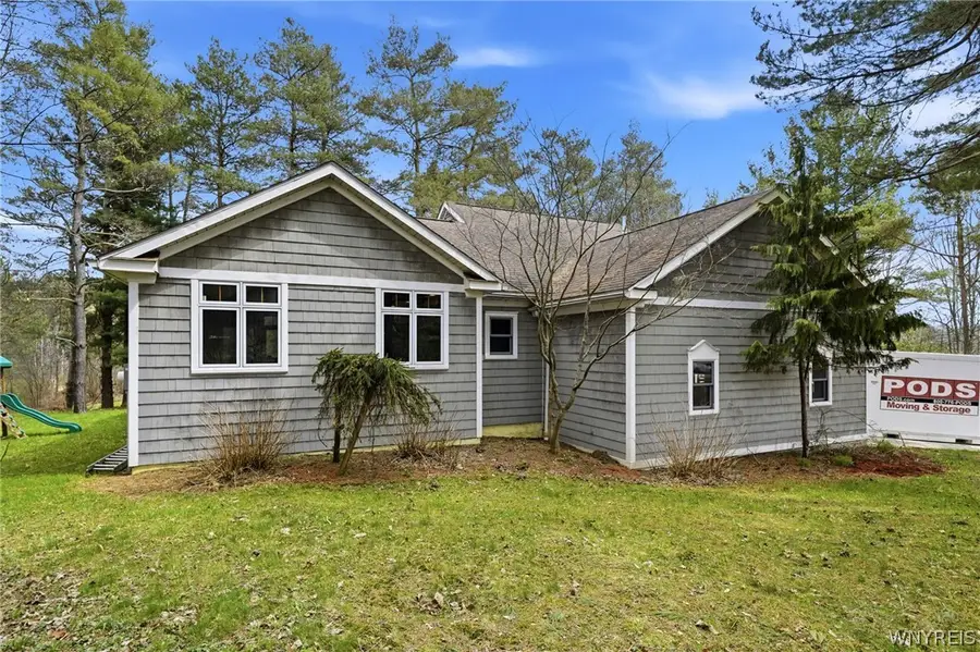 511 Bowen Road, East Aurora, NY 14052 - #2