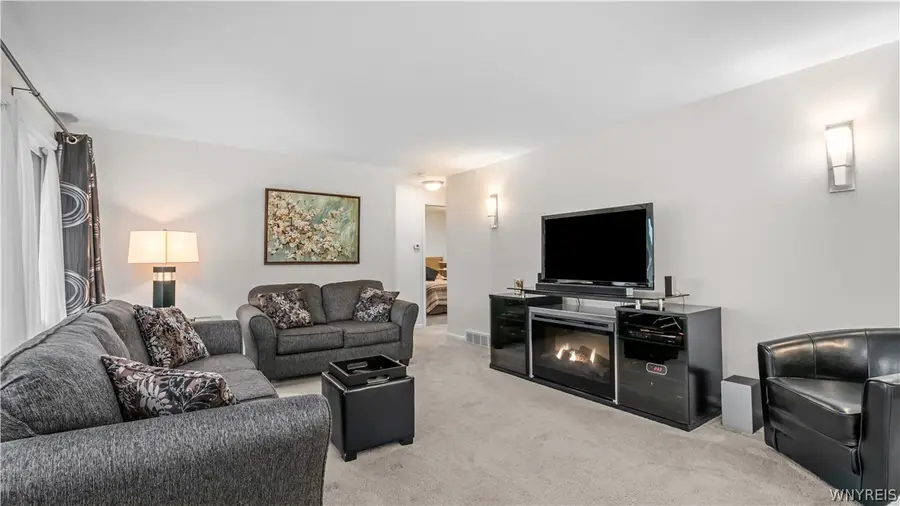 72 Saint Amelia Drive, Tonawanda, NY 14150 - #3