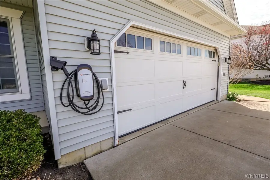 5511 Old Lake Shore Road, Lake View, NY 14085 - #3