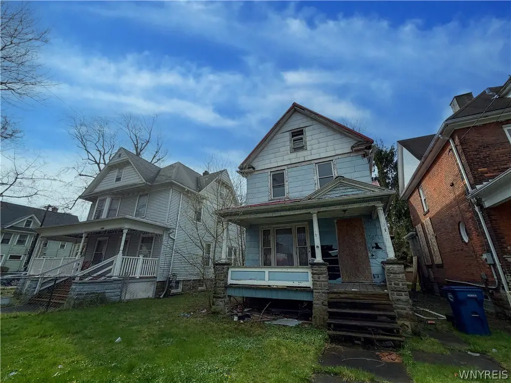 1879 Pierce Avenue, Niagara Falls, NY 14301 - #1
