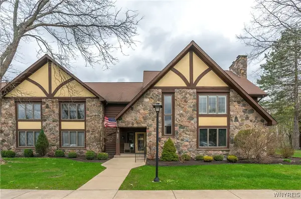 5291 Chestnut Ridge Road #D, Orchard Park, NY 14127