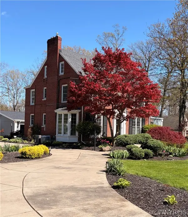 5079 Forest Road, Lewiston, NY 14092