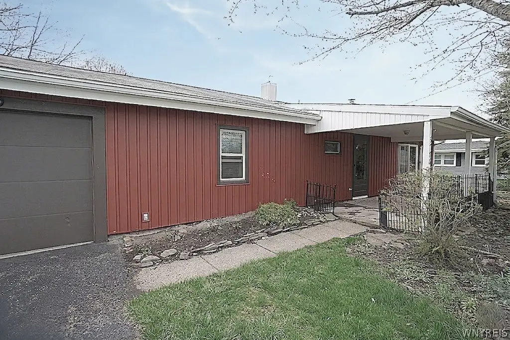 5788 Fairview Drive, Sanborn, NY 14132 - #1