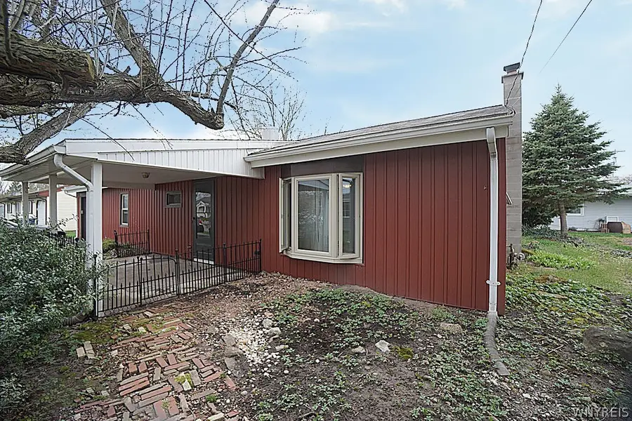 5788 Fairview Drive, Sanborn, NY 14132 - #2