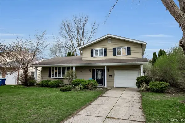 12 Joanie Lane, Buffalo, NY 14228