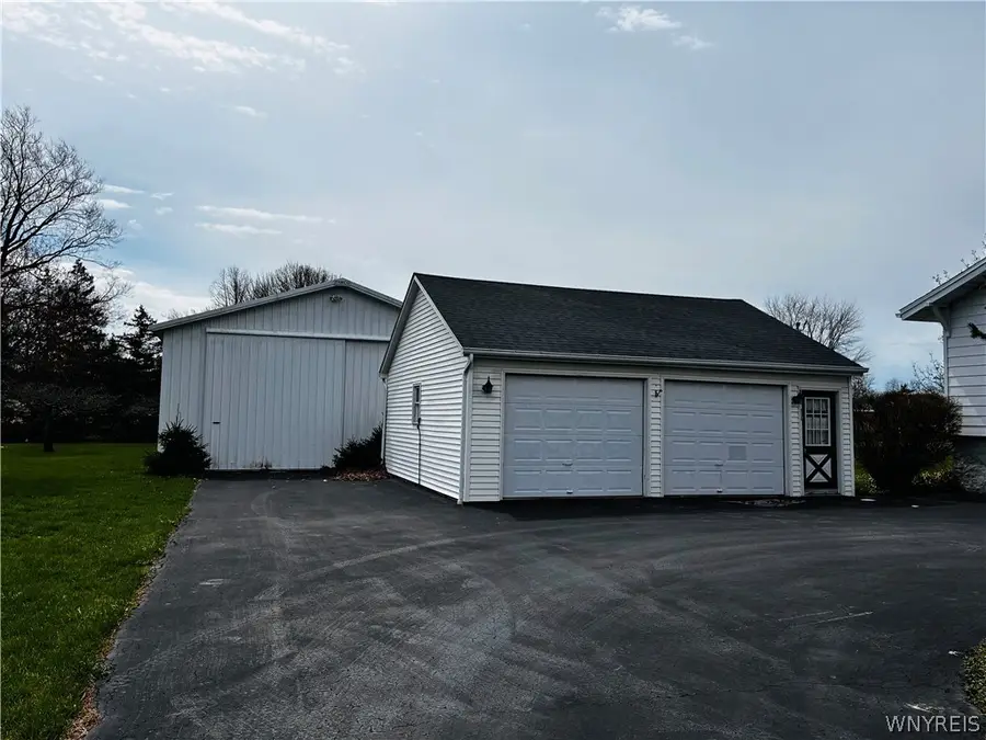 2898 Tallman Street, Sanborn, NY 14132 - #2